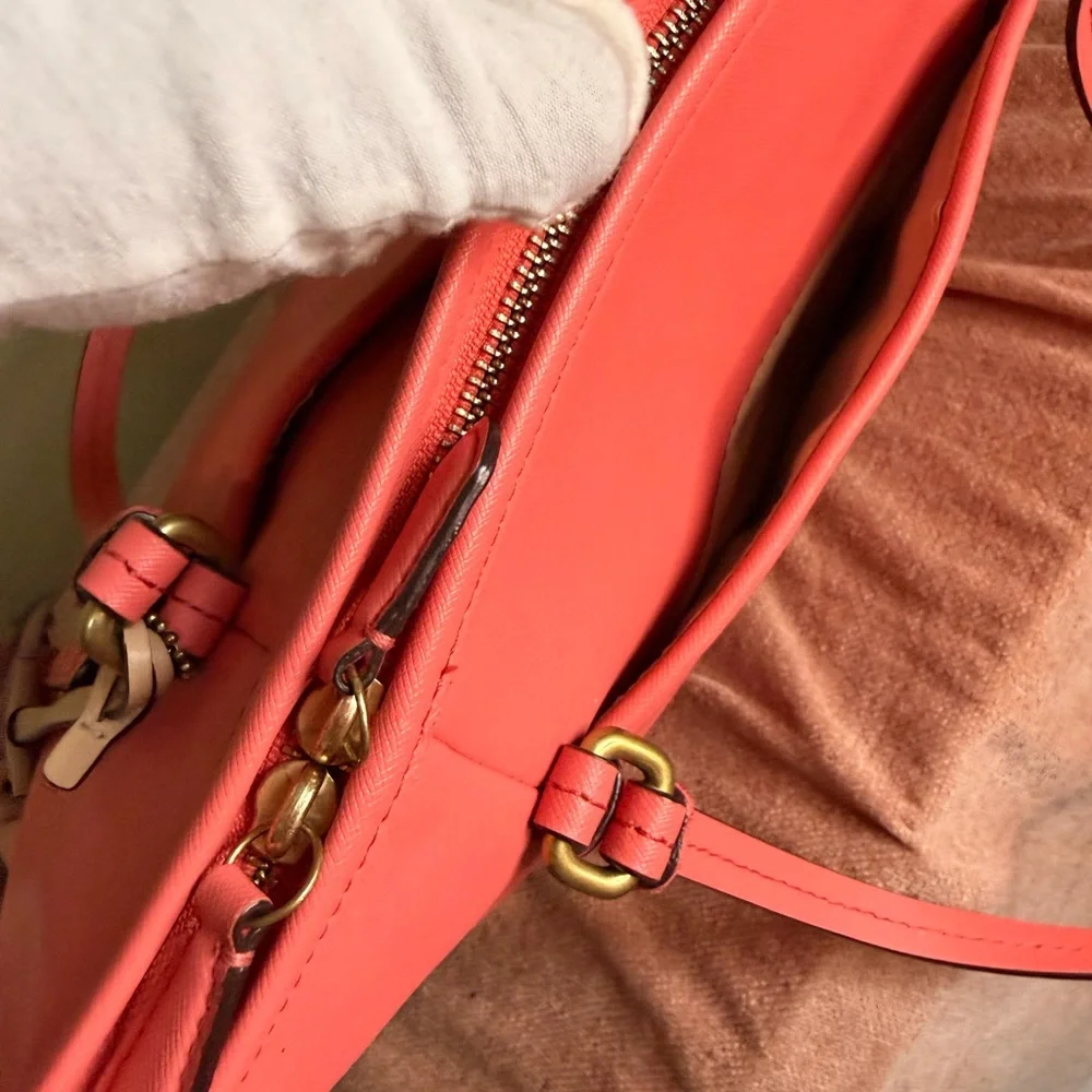 Coach Peyton Leather Jordan Double Zip Carryall tote/crossbody - Picture 8 of 16